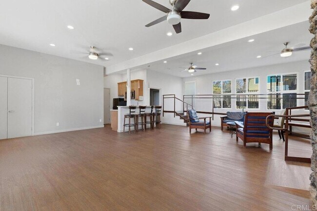 Building Photo - 2266 Grand Ave