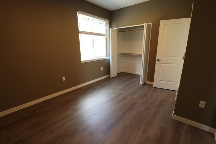Building Photo - 6929 Osprey Ct SE
