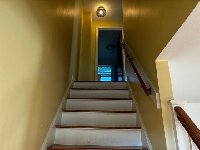 Building Photo - 258 Lowden St