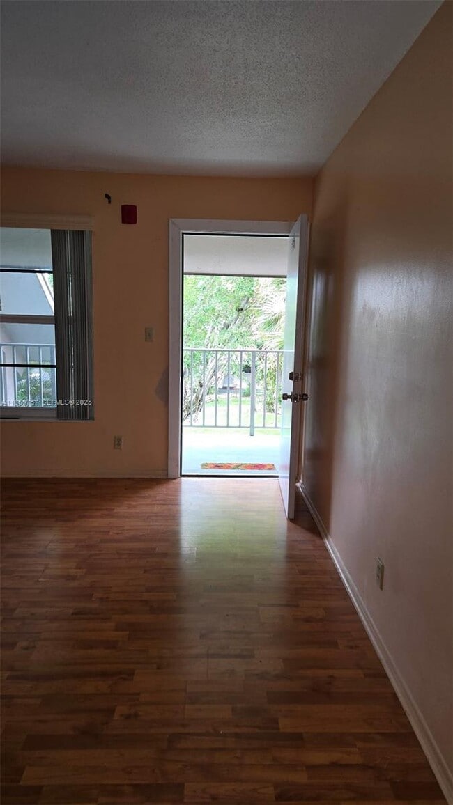 Building Photo - 2901 NW 47th Terrace