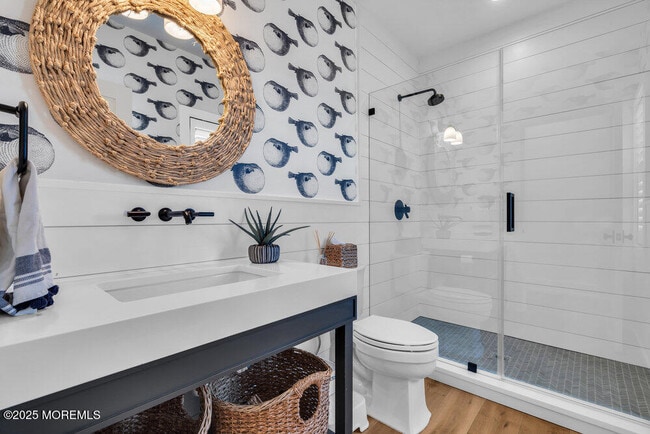 Building Photo - 802 1st Ave