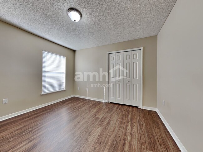 Building Photo - 1844 Saga Ct