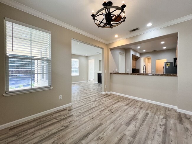 Building Photo - Updated Three Bedroom Home in South Napa