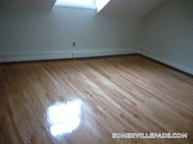 Building Photo - 5 Munroe St