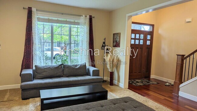 Building Photo - 13632 NW Henninger Ln