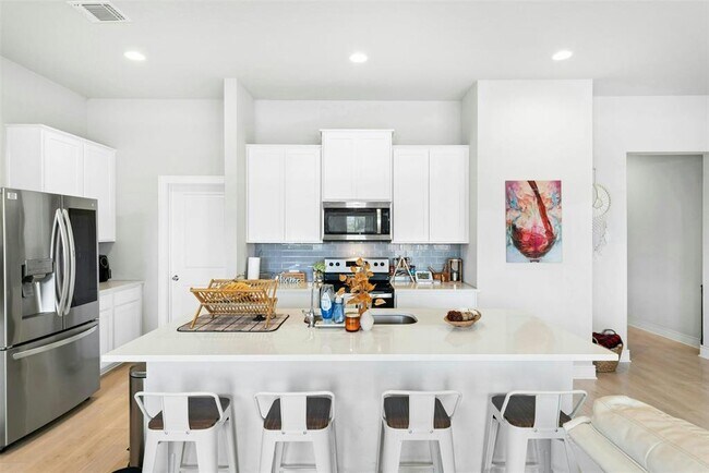 Building Photo - 17300 Monastrell Ln