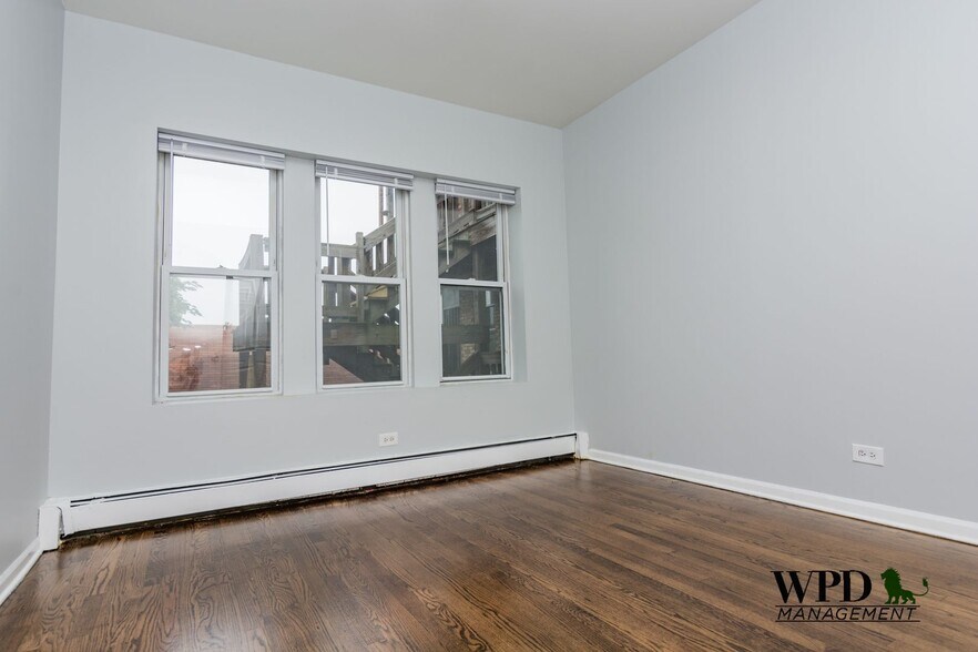 Building Photo - 1506 W 80th St