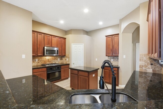 Building Photo - 18915 Rustling Ridge Dr