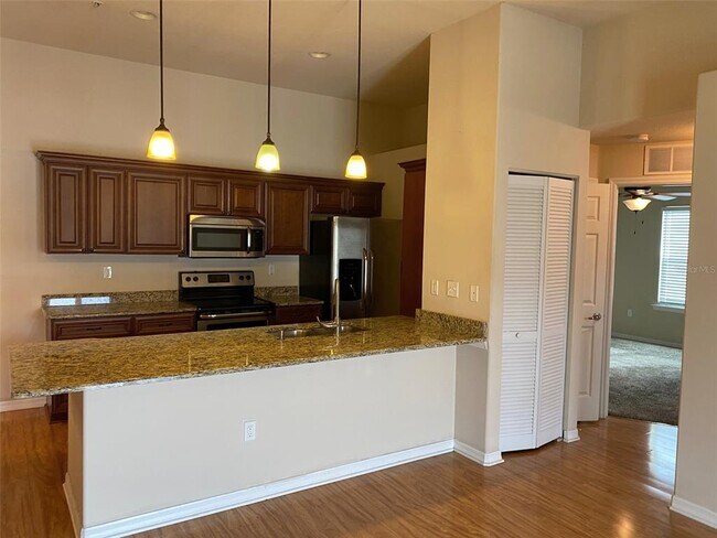 Building Photo - 6394 Banyan Blvd