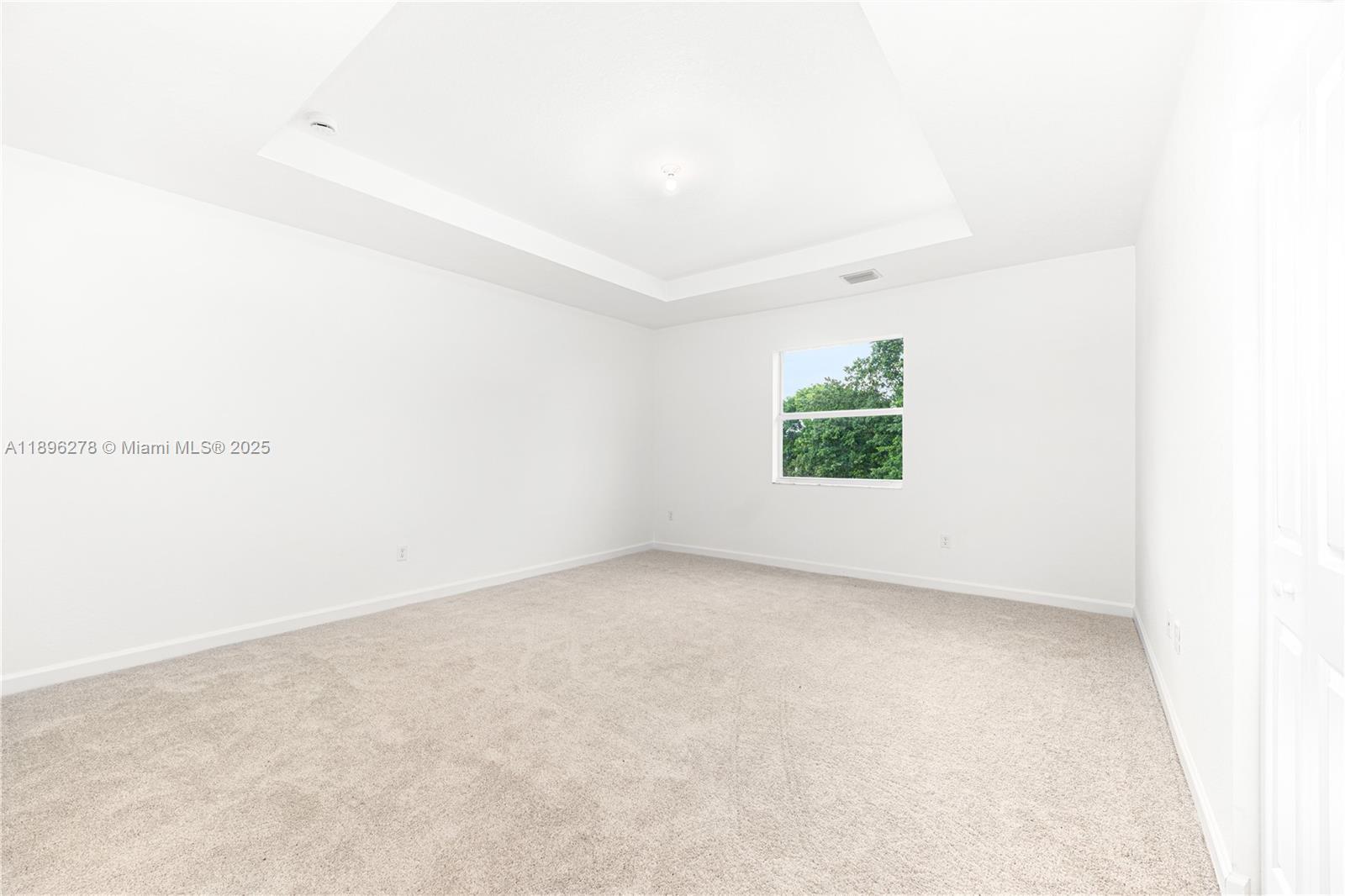 Building Photo - 2232 SE 30th St