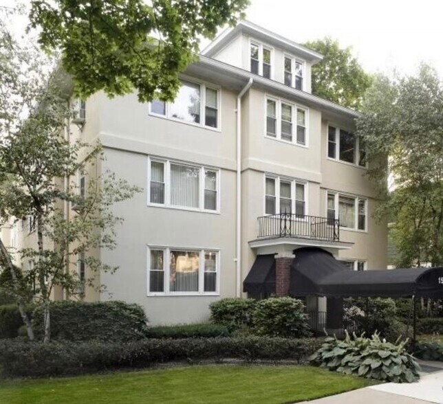 Chapin Apartments 146158 E Walnut St Kingston PA 18704 Apartment