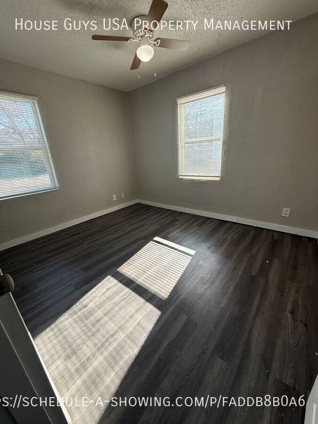 Building Photo - 2207 Askew Ave