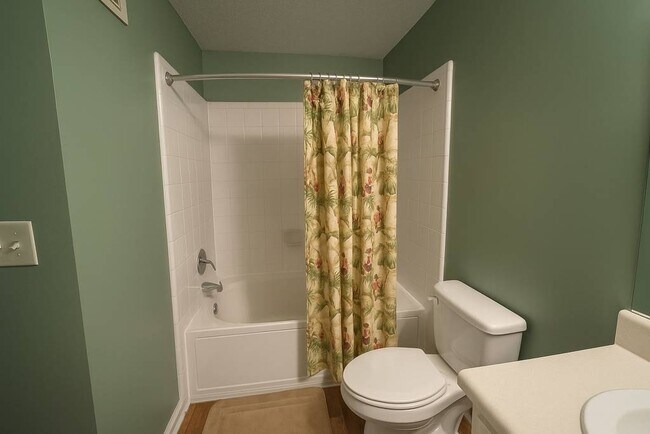 Building Photo - 50 Pebble Beach Cove