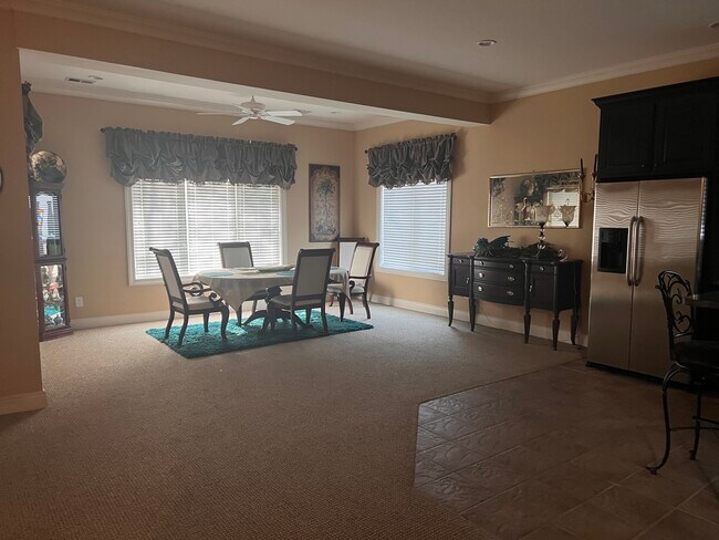 Building Photo - 9500 Hayden Creek Ct