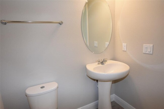 Building Photo - 7067 Carrickbend Ln