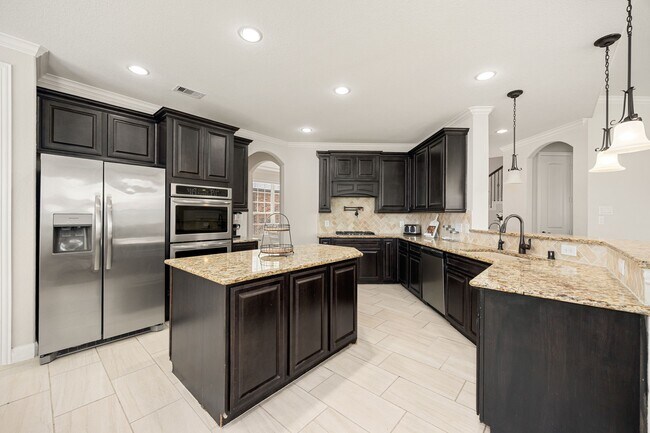 Building Photo - 9338 Taylor Cliff Ln