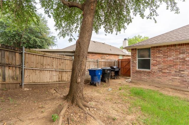 Building Photo - 9514 Byron Dr