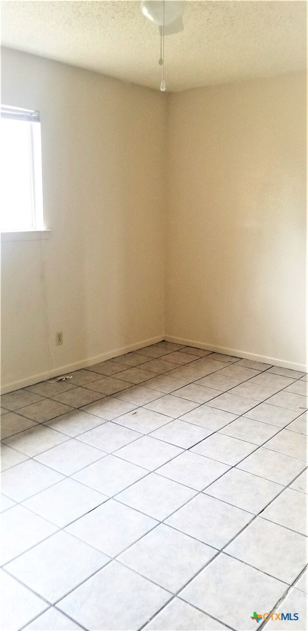 Building Photo - 607 N 20th St