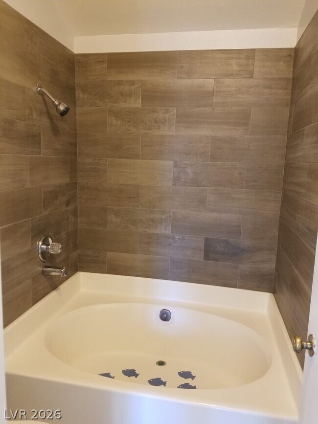 Building Photo - 7147 Abbeyville Dr