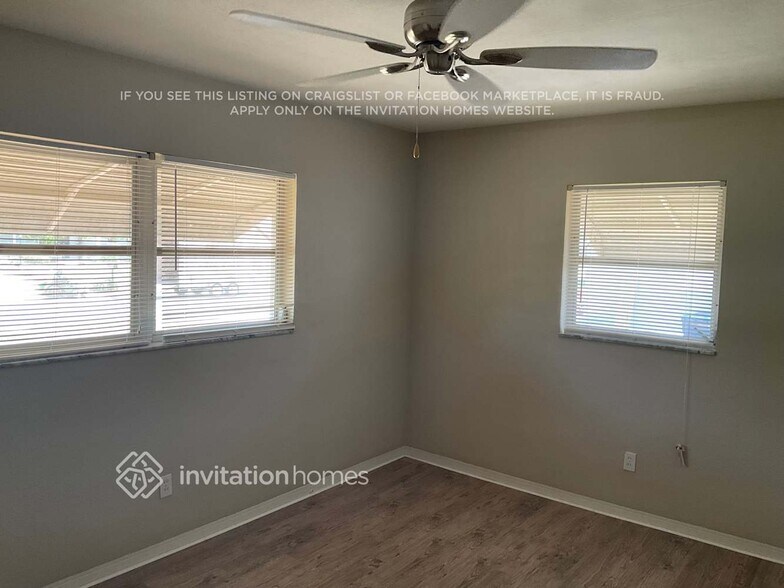 Building Photo - 8924 110th Ln N