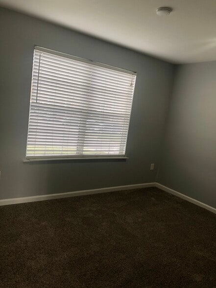 Room #2 - 1401 Key Pkwy