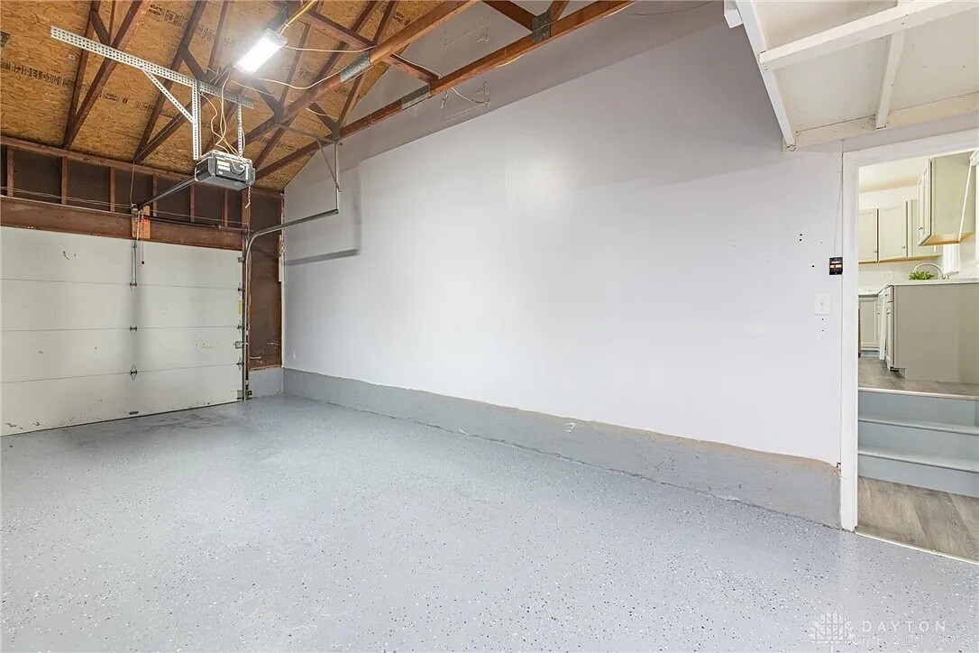 Building Photo - 4701 Tall Oaks Dr