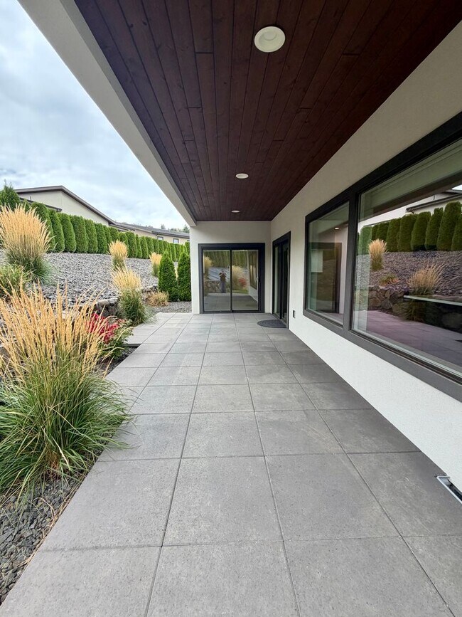 Building Photo - 4503 Tayhill Wy