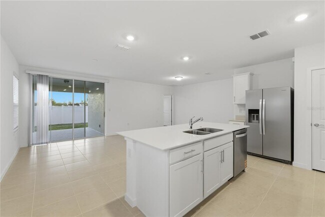 Building Photo - 6760 SW 90th Lp