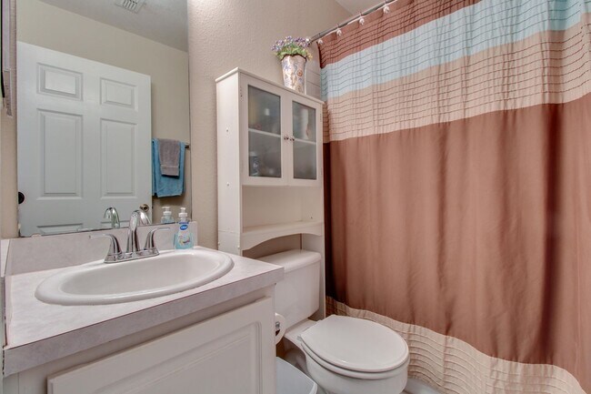 Building Photo - 2120 Falkner Rd