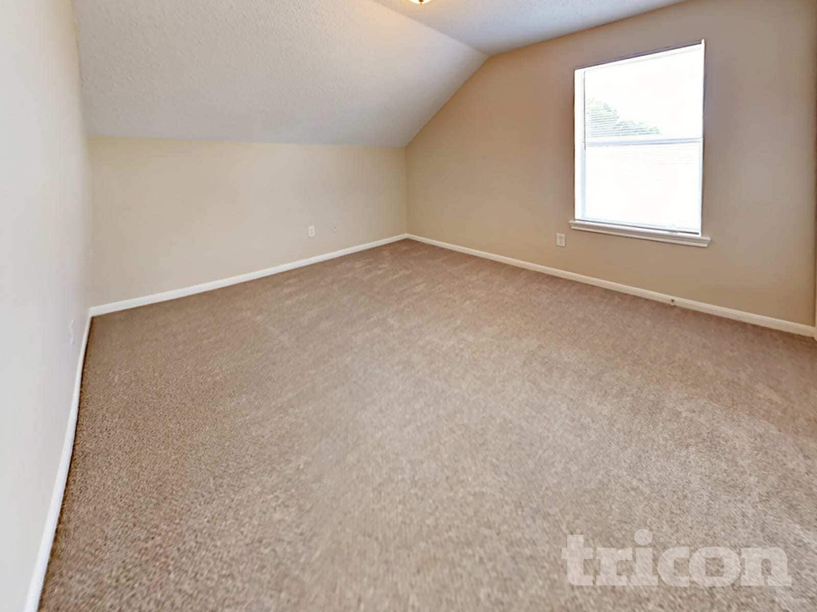 Building Photo - 3210 Kelling St