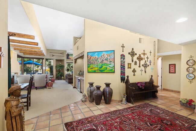 Building Photo - 76900 Avenida Fernando