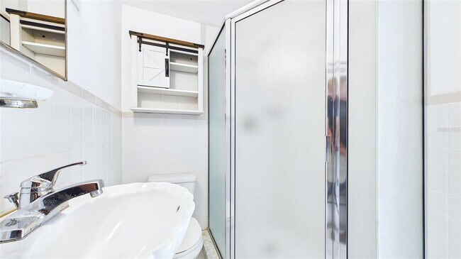 Building Photo - 101 N Mercury Ave