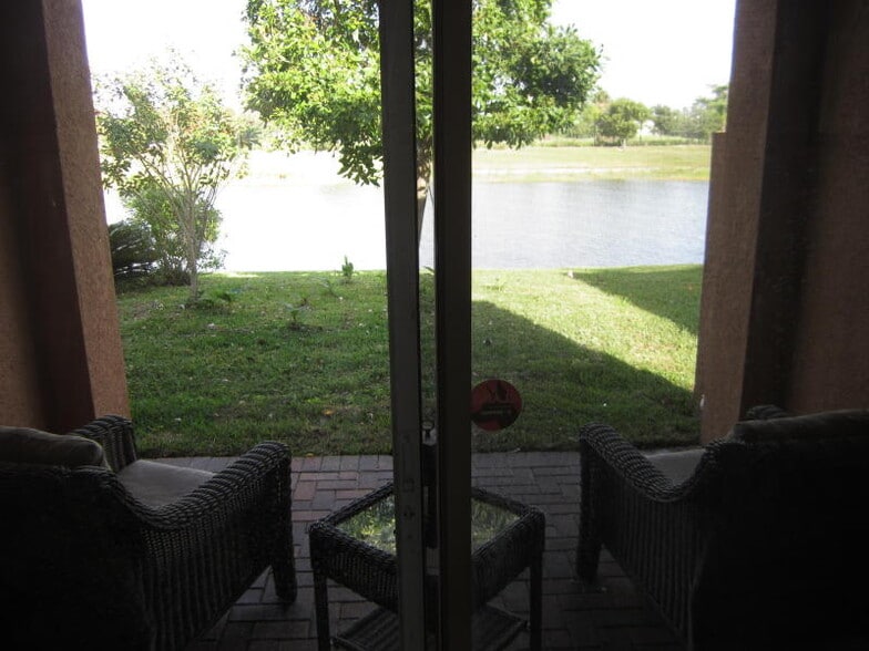 Building Photo - 759 Gazetta Way
