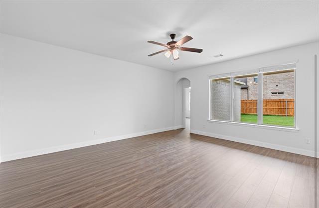 Building Photo - 2405 Peebles Ln