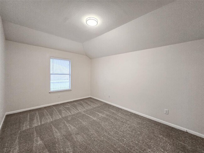 Building Photo - 12729 Serafy Ct
