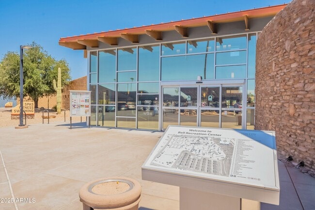 Building Photo - 10733 W Loma Blanca Dr