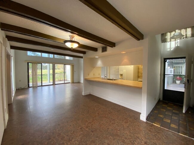 Building Photo - Two Story Unit in Grenelefe