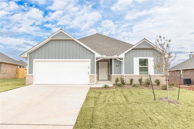 Building Photo - LUXURY NEW 3 Bedroom 2 Bathroom Home in Piedmont Schools (Neighborhood Park and Basketball court)