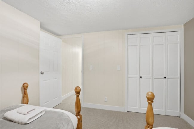Building Photo - 3588 Bengal Blvd