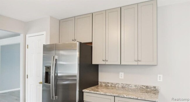 Building Photo - 2609 Huntington Dr