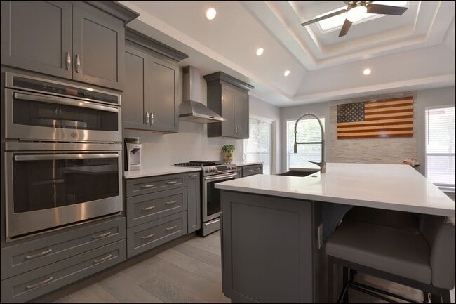 Building Photo - Coming Soon!