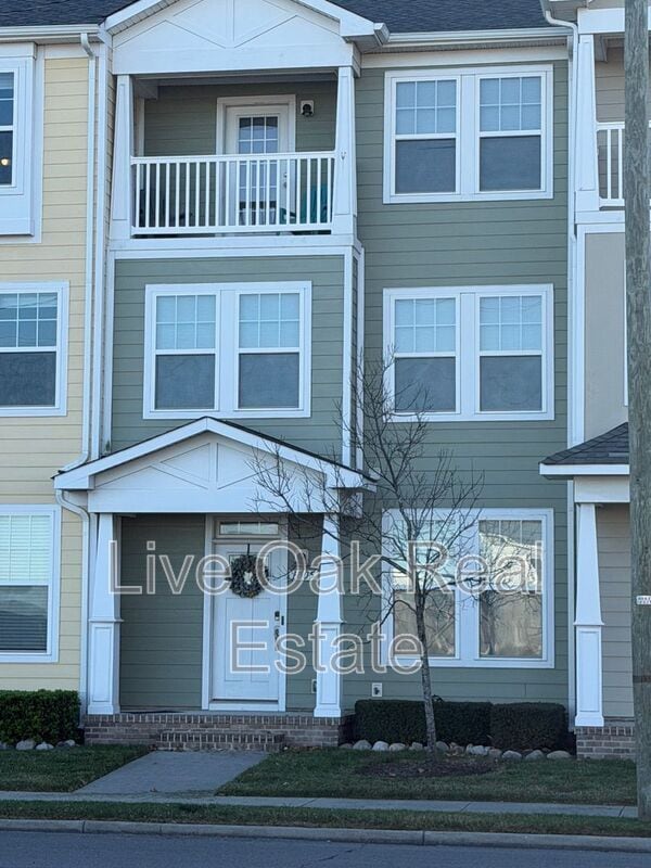 Building Photo - 1005 E Ocean View Ave