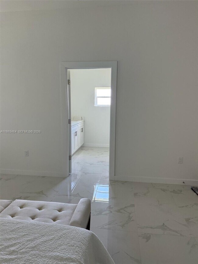 Building Photo - 63 Coxswain Cir