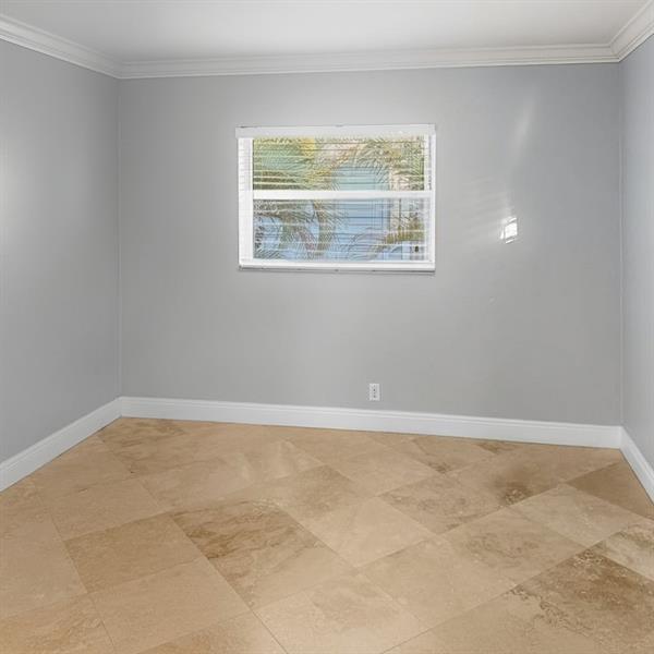 Building Photo - 51 NE 24th St