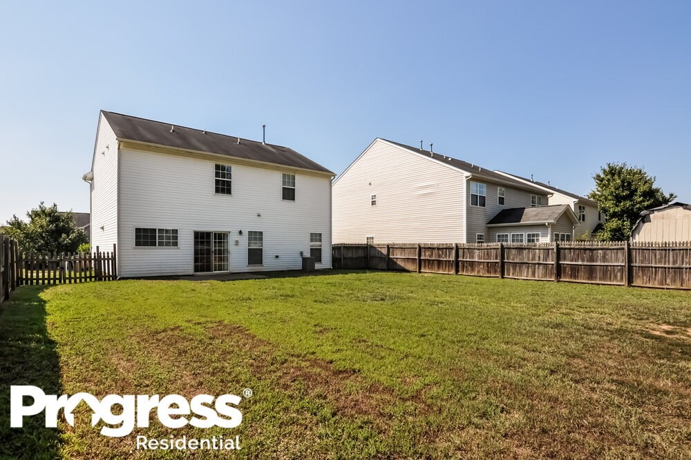 Building Photo - 816 Stackhurst Way