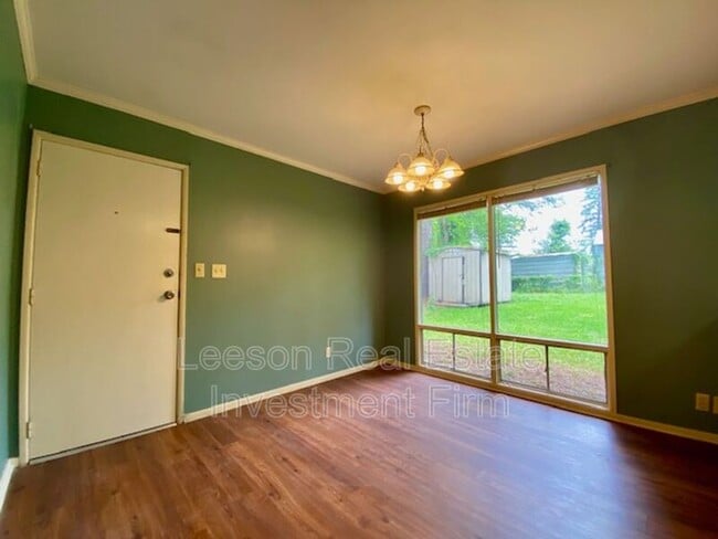 Building Photo - 2838 Smithfield Rd