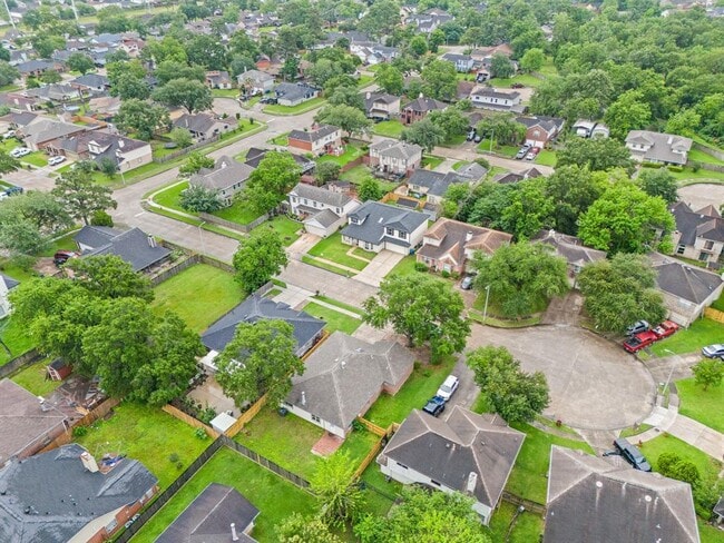 Building Photo - 14915 Dunster Ln