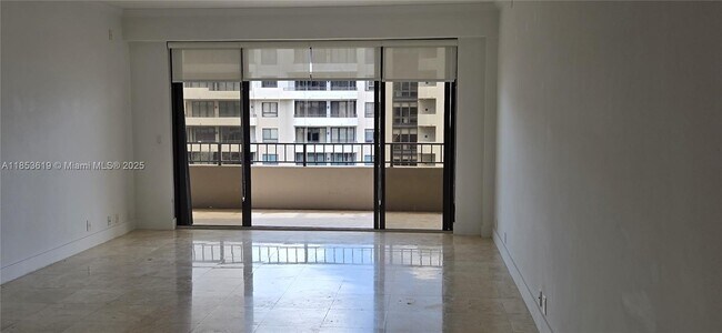 Building Photo - 201 Crandon Blvd