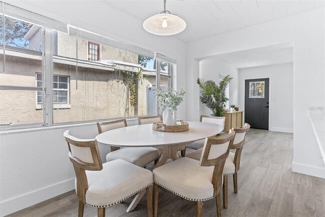 Building Photo - 8335 42nd Ave N