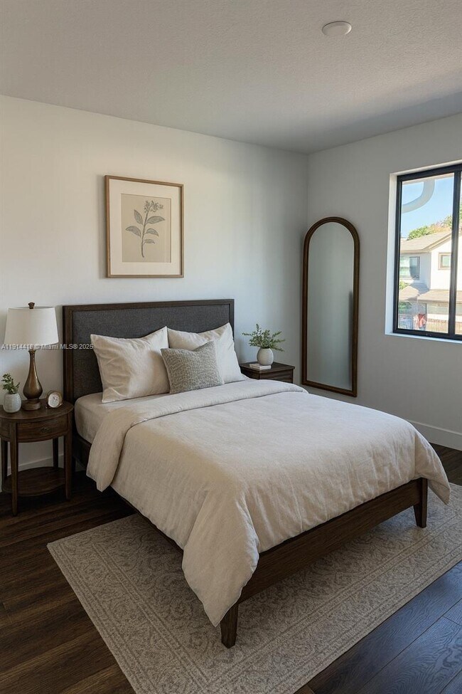 Building Photo - 1438 SW 23rd St